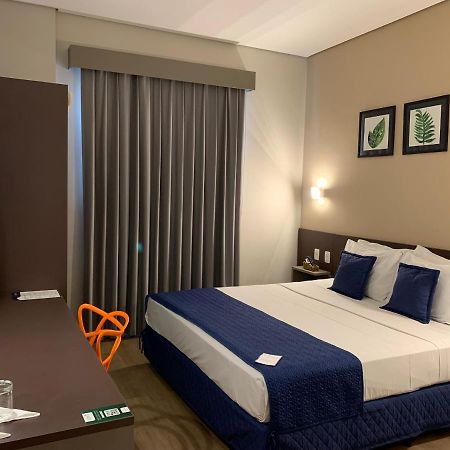Summit Suites Hotel Pindamonhangaba Εξωτερικό φωτογραφία