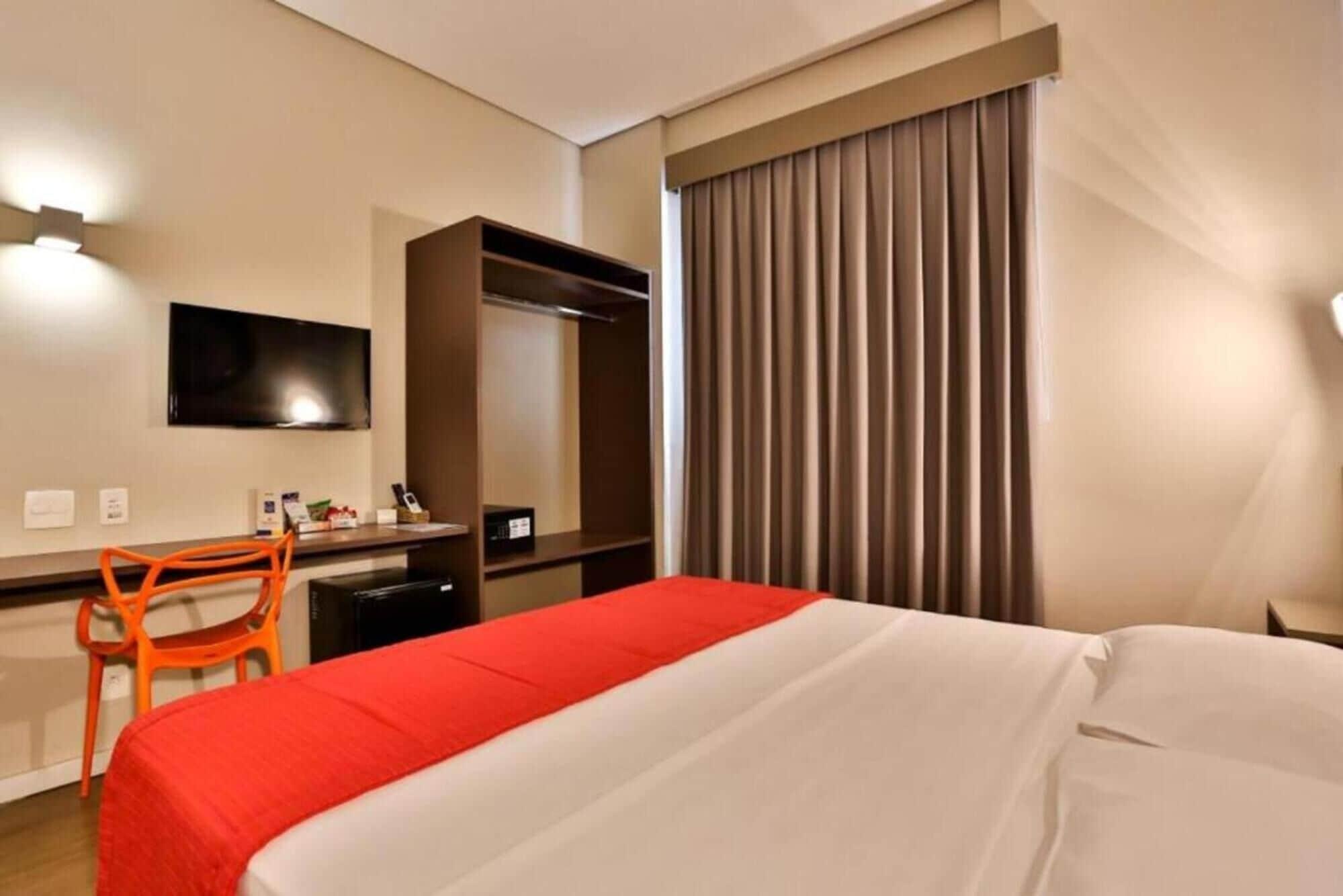 Summit Suites Hotel Pindamonhangaba Εξωτερικό φωτογραφία