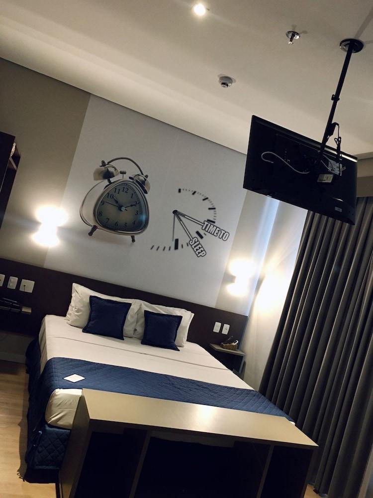 Summit Suites Hotel Pindamonhangaba Εξωτερικό φωτογραφία