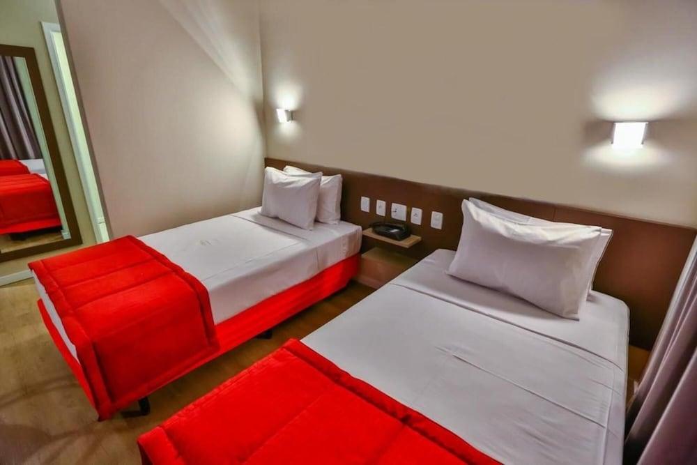 Summit Suites Hotel Pindamonhangaba Εξωτερικό φωτογραφία