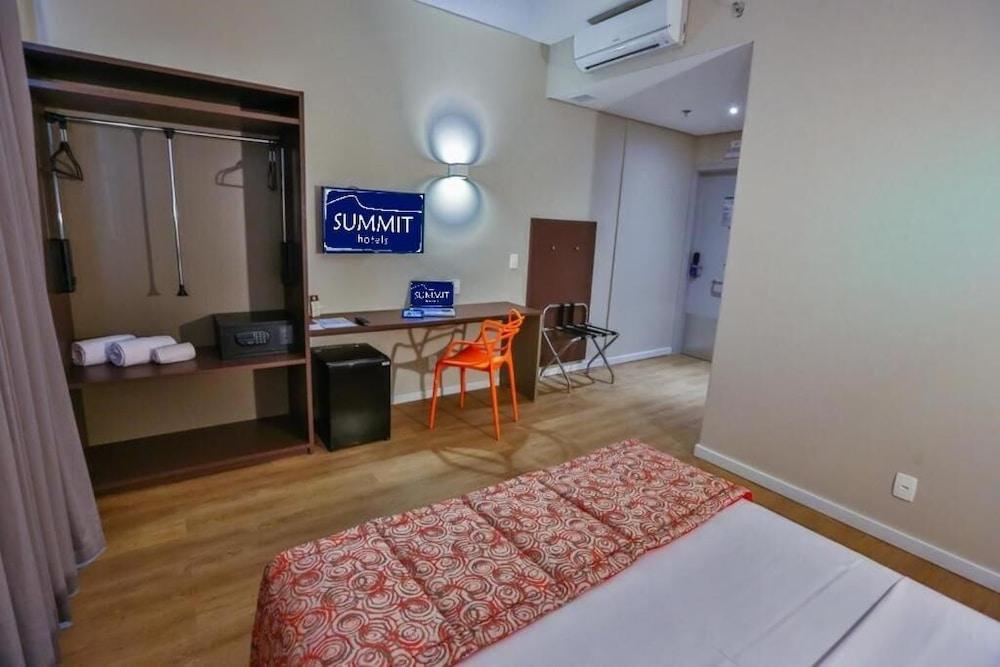 Summit Suites Hotel Pindamonhangaba Εξωτερικό φωτογραφία